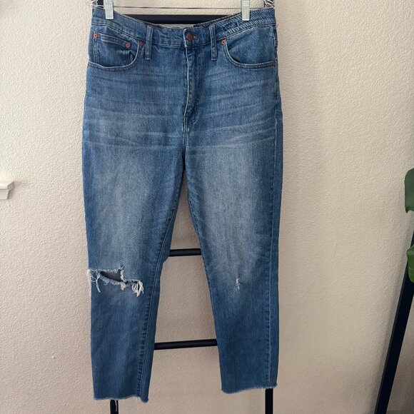 Madewell Distressed "The High-Rise Slim Crop Boyjean" Size 30 - Picture 4 of 9